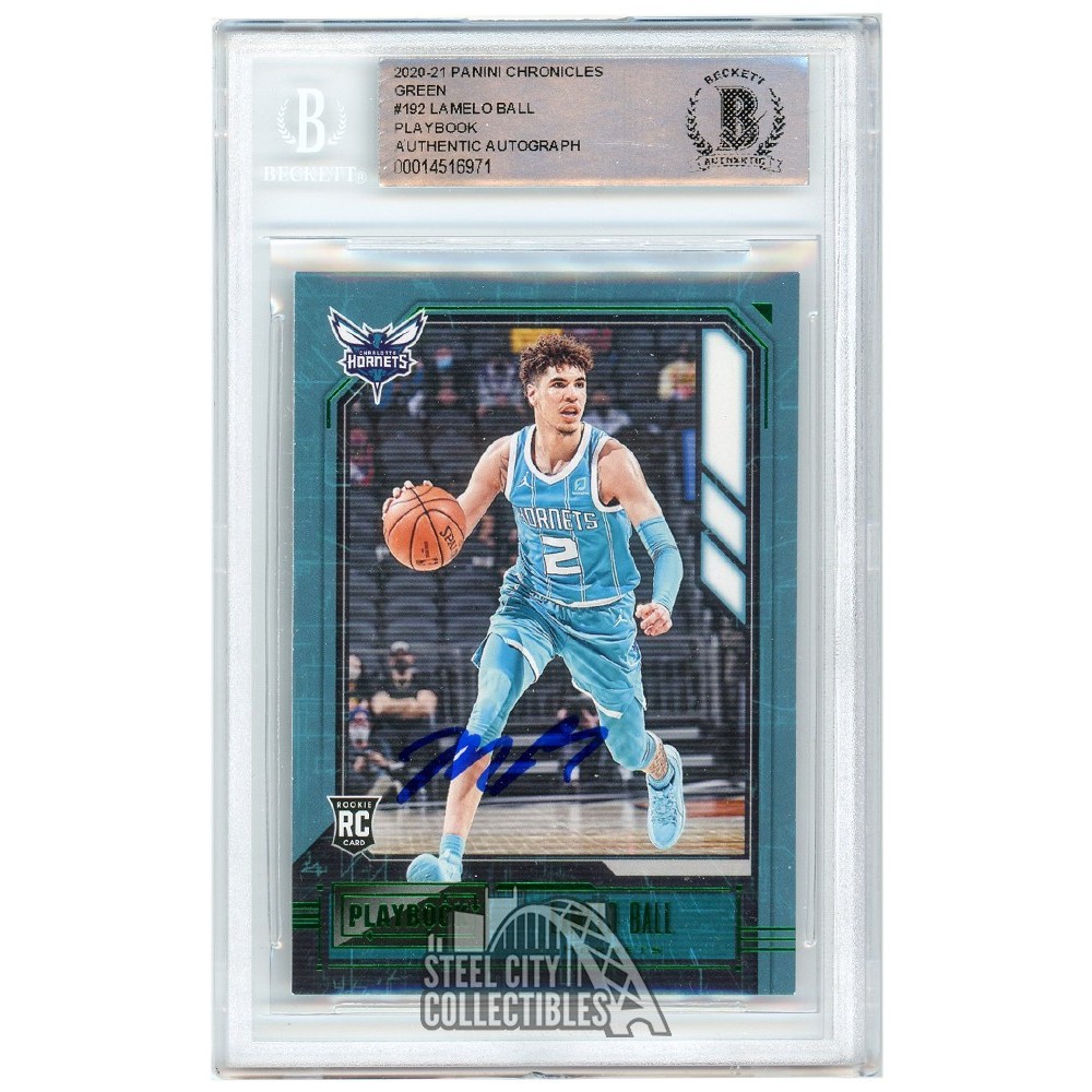 LaMelo Ball 2020-21 Panini Chronicles Playbook Green Autograph RC
