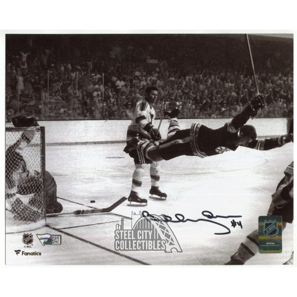 Bobby Orr Autographed Boston Bruins 16x20 Photo - Fanatics (Flying)