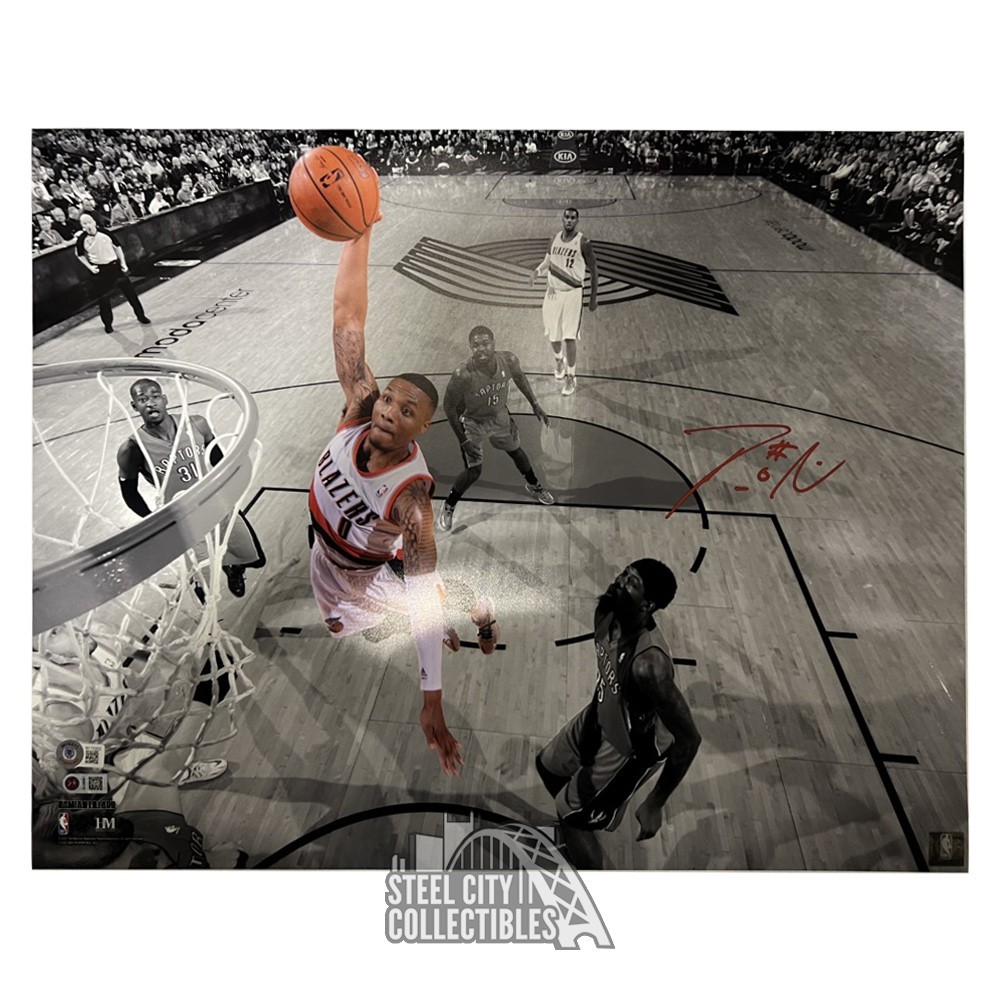 Damian Lillard Autographed Portland Trail Blazers 16x20 Photo - BAS (Red  Ink Dunking), image size:1000x1000