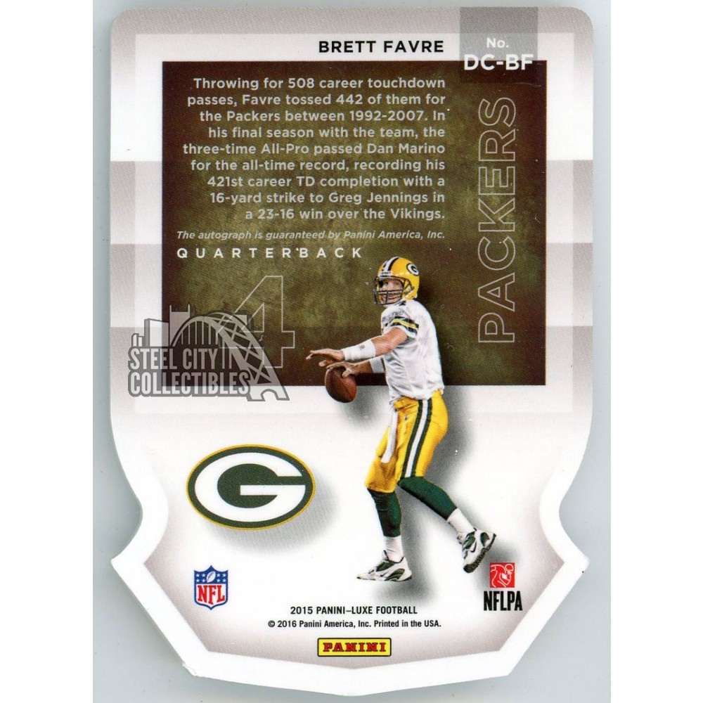 Brett Favre 2015 Panini Luxe Die-Cut Autograph Card #DC-BF 6/10