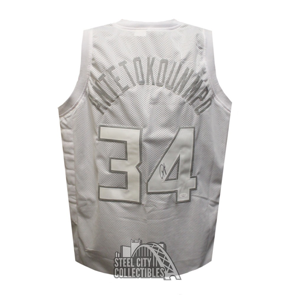 Giannis Antetokounmpo Milwaukee Bucks Nike Swingman Jersey White