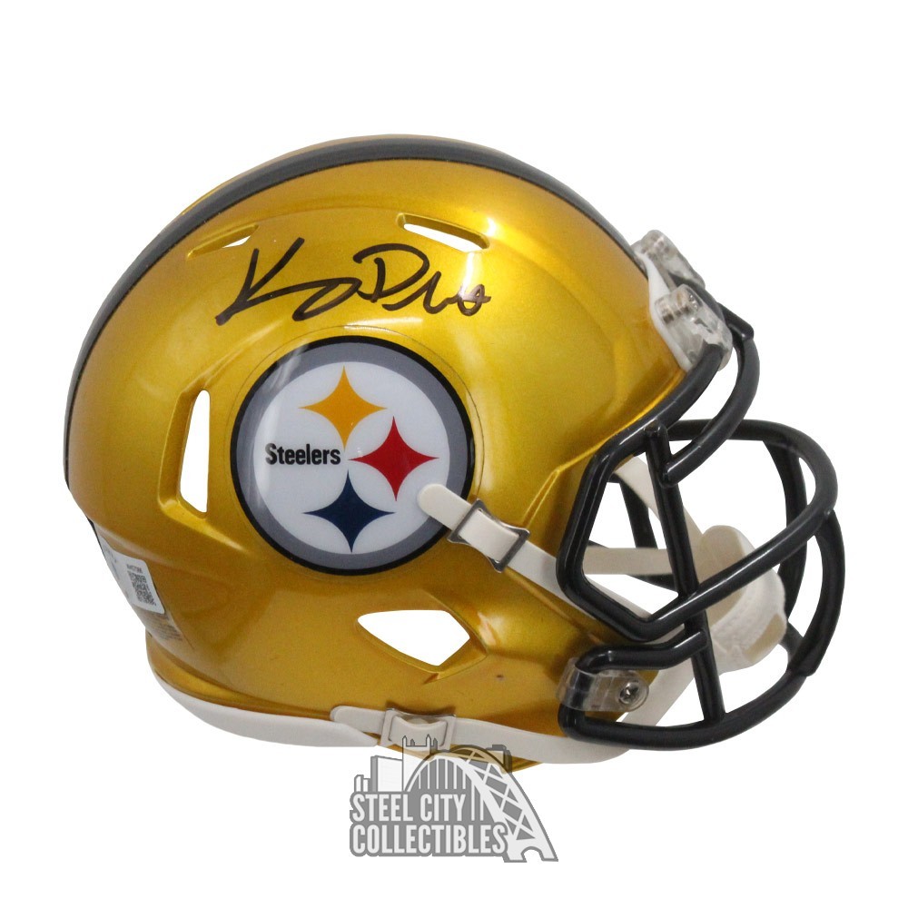 kenny pickett new helmet