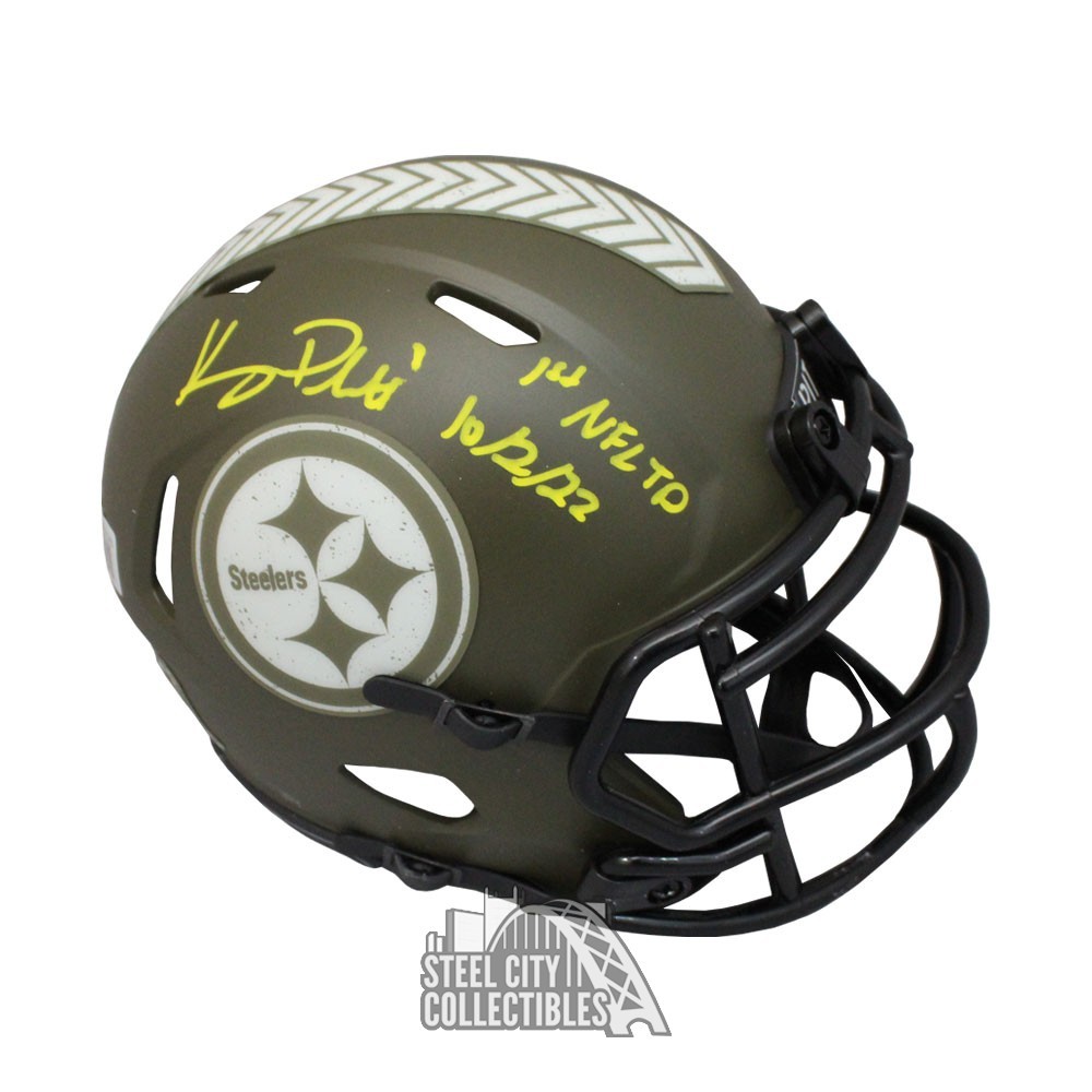 kenny pickett new helmet