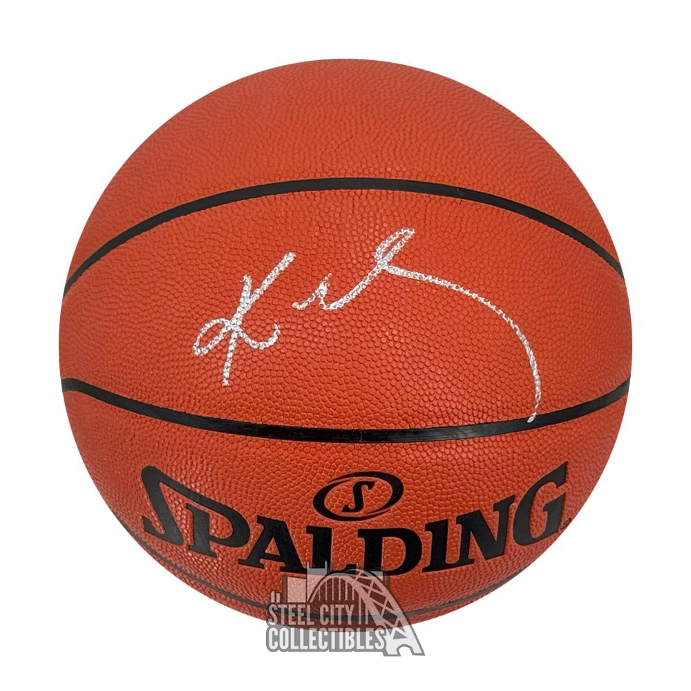 kobe bryant autographed basketball