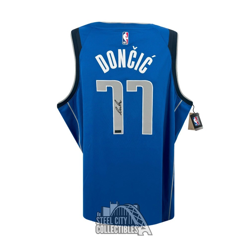 PANINI ルカドンチッチ　直筆サイン入りジャージー　証明書付き PANINI ルカドンチッチ 直筆サイン入りジャージー 証明書付き ルカ