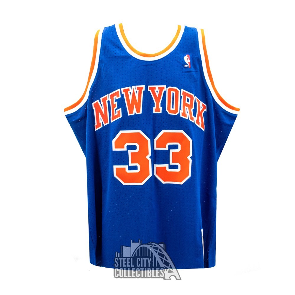 New York Knicks Patrick Ewing Autographed Blue Authentic Mitchell & Ness  1991-92 HWC Swingman Jersey Size XL Beckett BAS Witness Stock #214819