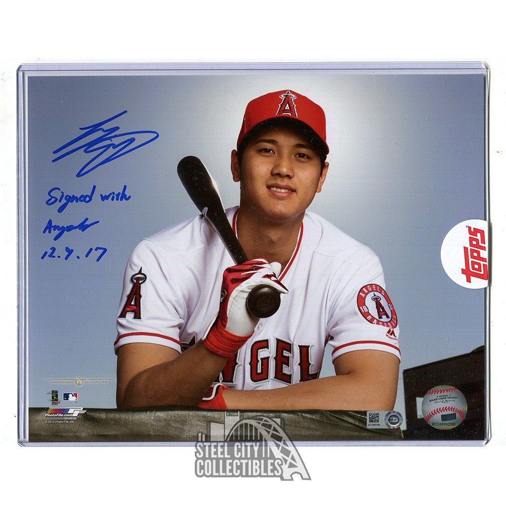 Shohei Ohtani 2018 Topps Transcendent Japan Autographed 8x10 Photo Signing  Date
