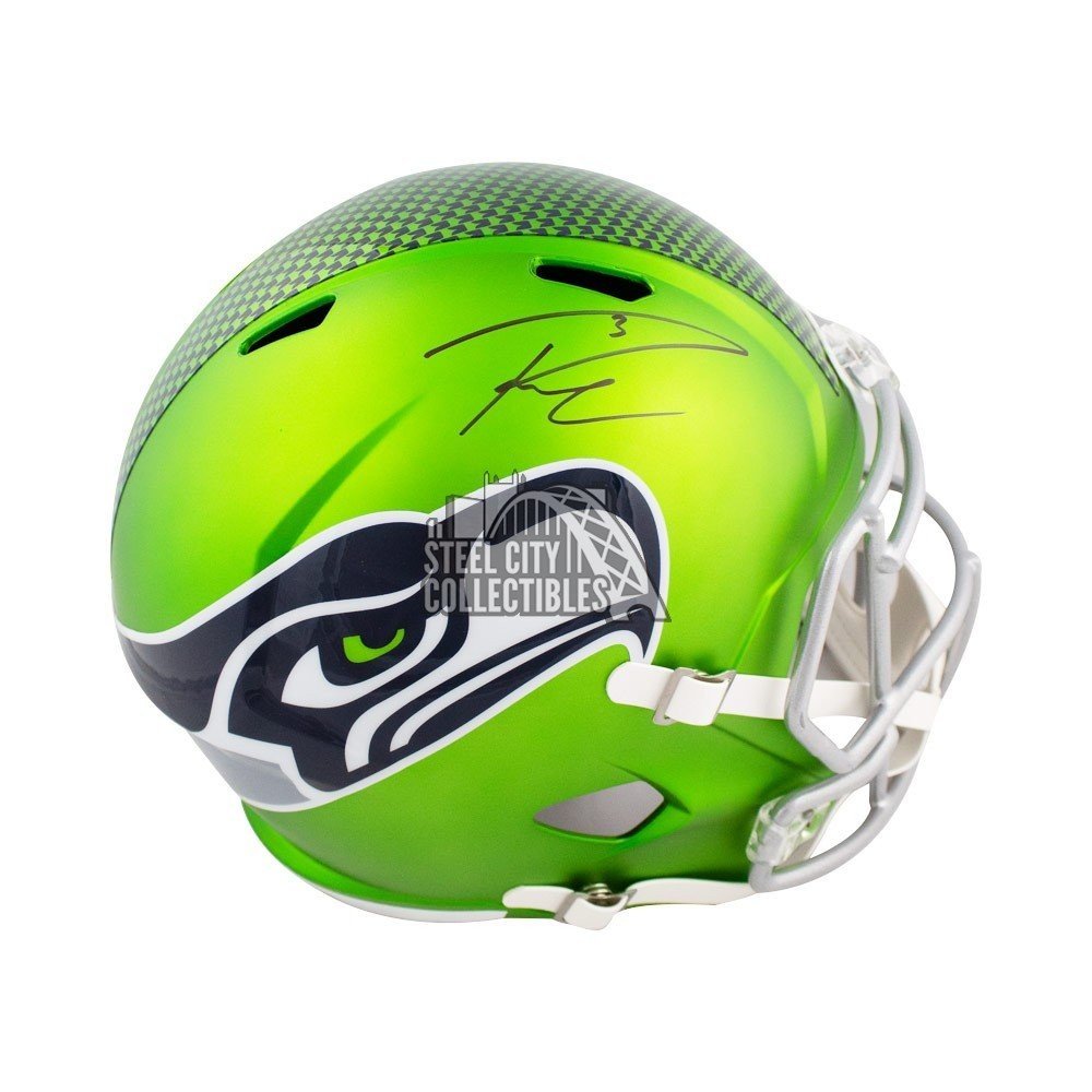2019 Panini Spectra Football Hobby Box Random Serial # Group Break - Prize - Russell WIlson FS Blaze Autographed Helmet