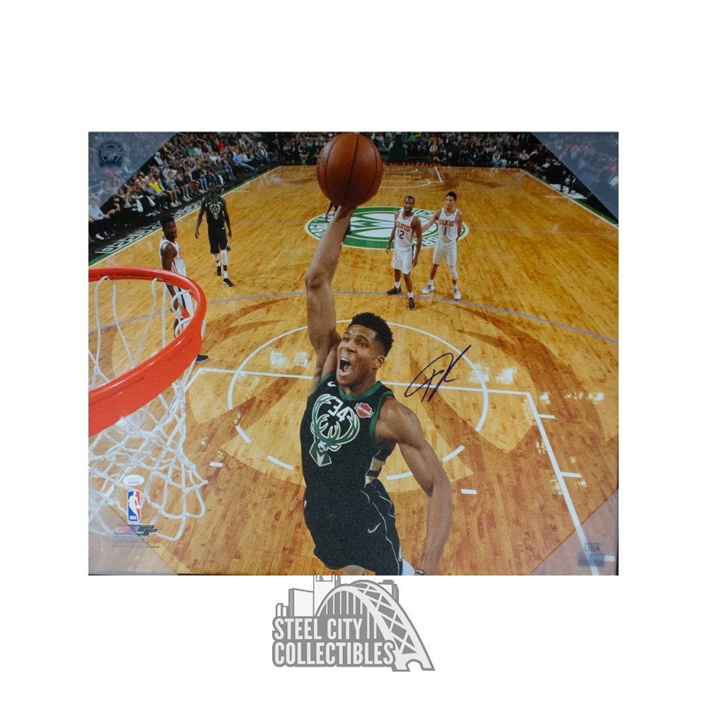 Giannis Antetokounmpo Memorabilia, Giannis Antetokounmpo Collectibles, NBA Giannis  Antetokounmpo Signed Gear