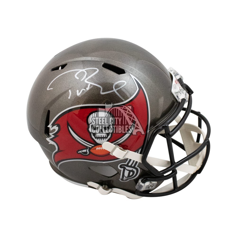 Tom Brady Autographed Tampa Bay Buccaneers Speed Replica Full-Size Football  Helmet - Fanatics