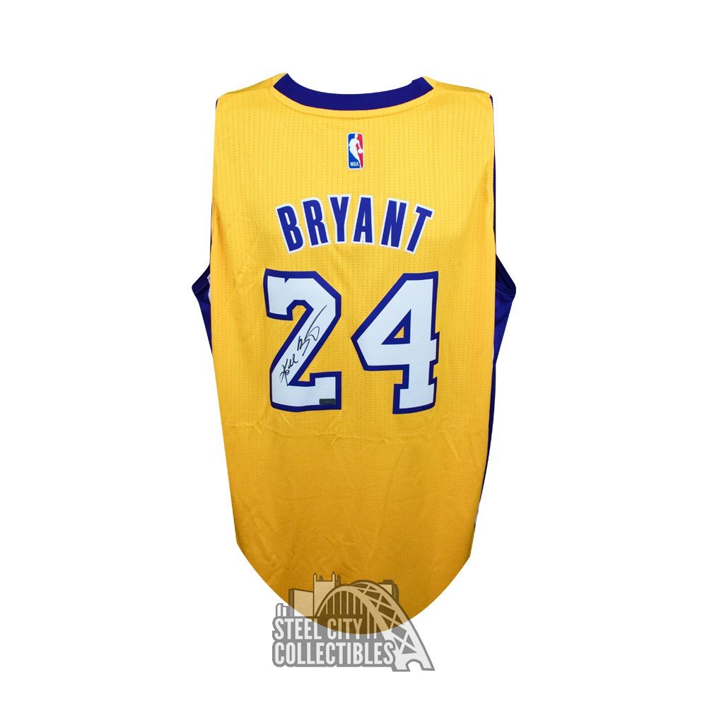 kobe bryant autographed jersey panini