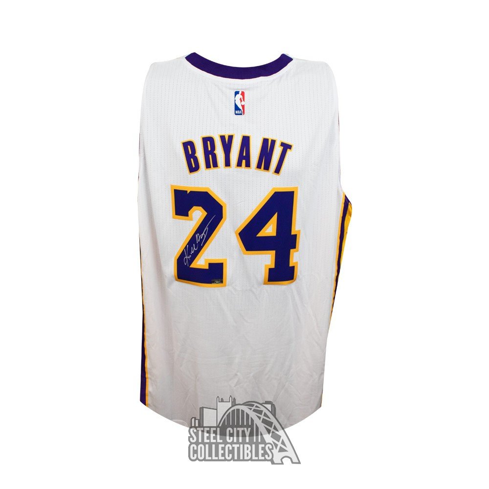 kobe signed jersey panini