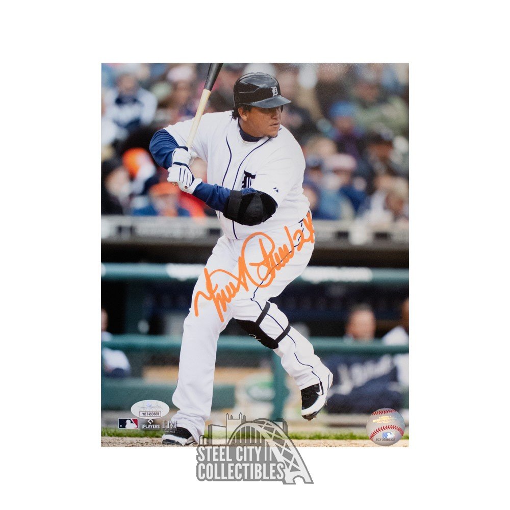 Miguel Cabrera Autographed Detroit Tigers 8x10 Photo JSA COA
