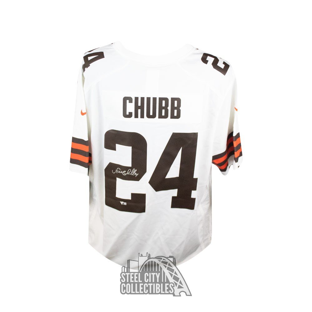 autographed nick chubb jersey