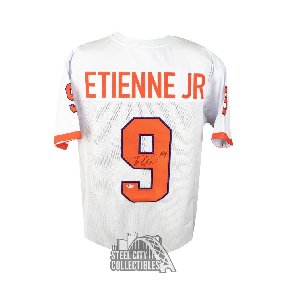 travis etienne jersey