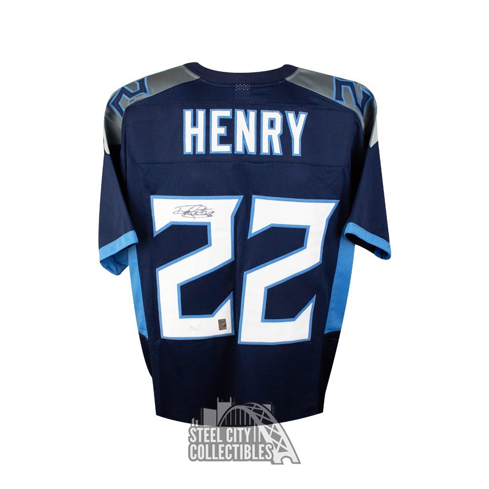 Derrick Henry Autographed Tennessee Titans Custom Football Jersey - BAS COA