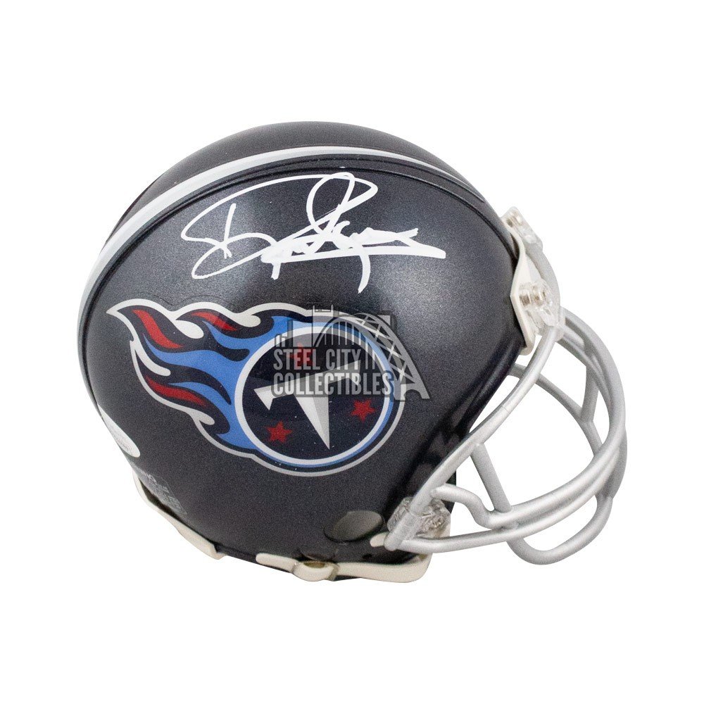 derrick henry autographed helmet