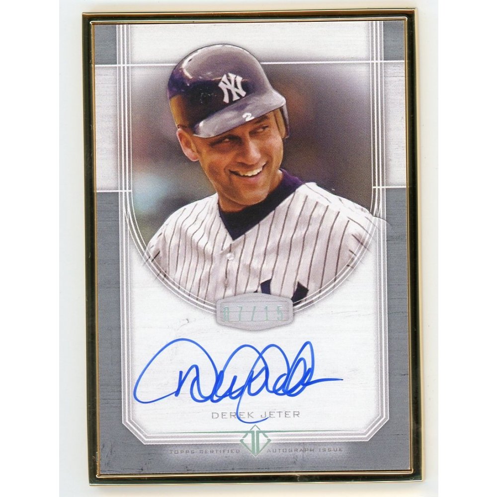 Derek Jeter 2017 Topps Transcendent Baseball Framed Silver Autograph Card  07/15