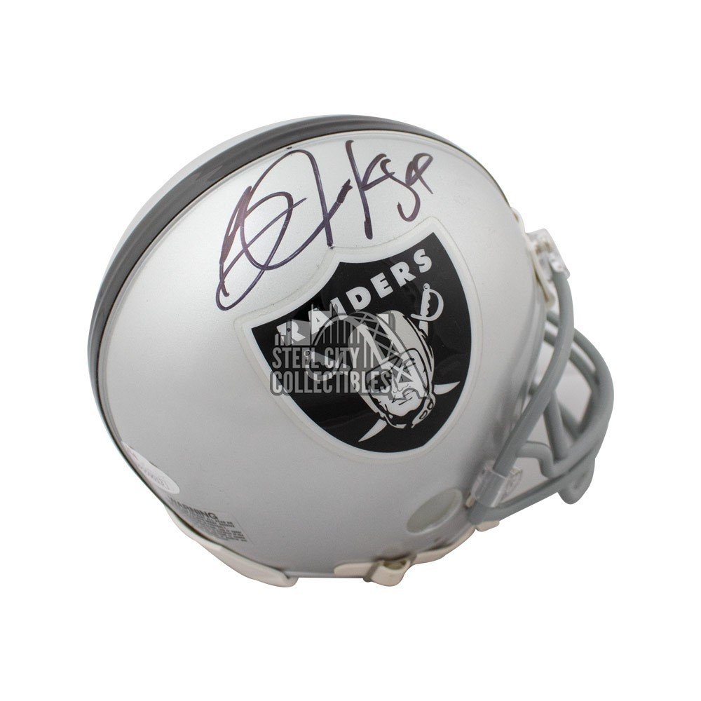 bo jackson signed football helmet Autographed Auburn Tigers Speedflex Authentic JSA Witnessed This helmet has been hand signed by Jackson and comes with the Beckett witnessed hologram and certificate of authenticity Charitybuzz: Bo Jackson Signed Helmet