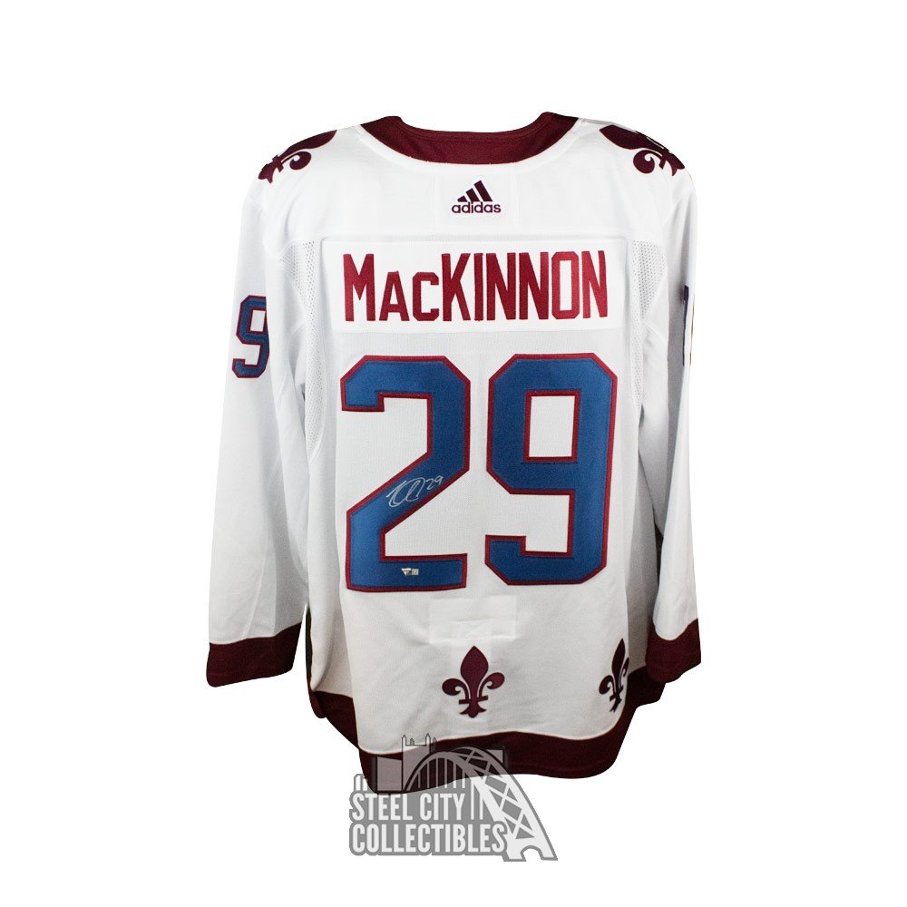 Signed Nathan Mackinnon jersey