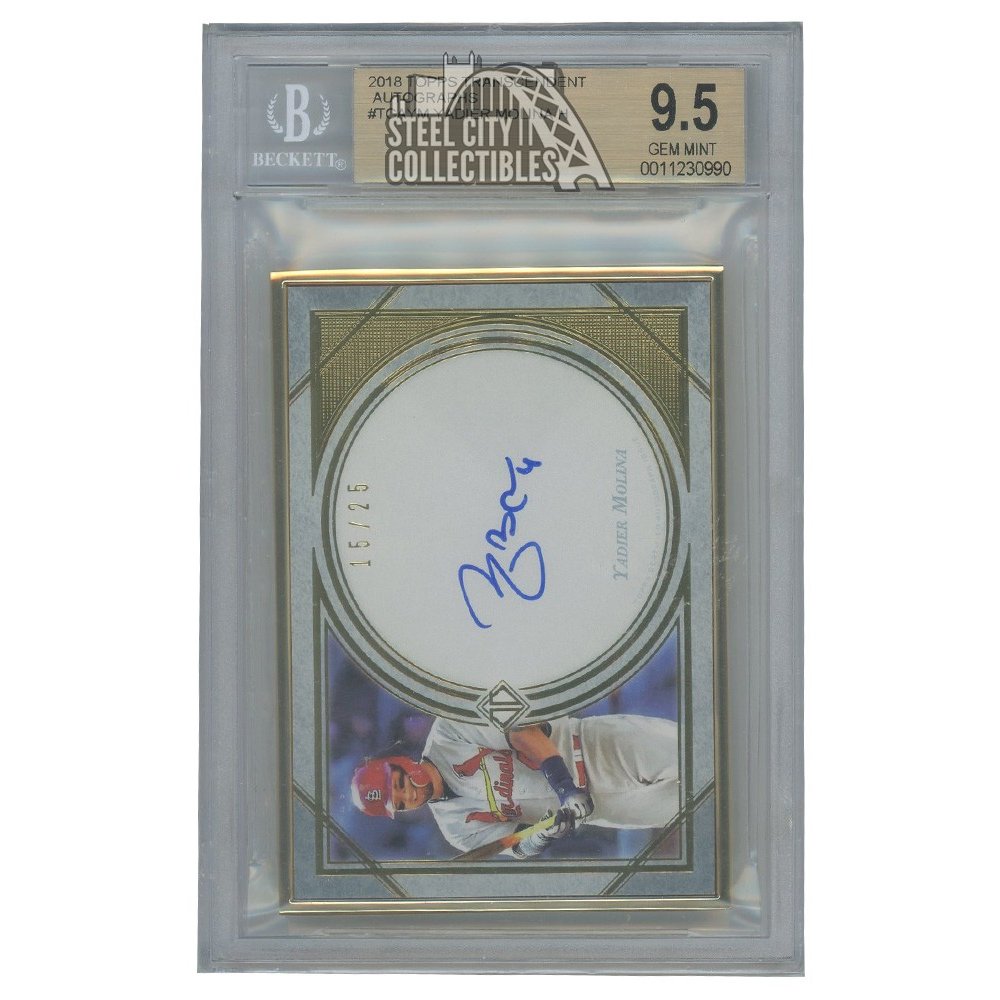 Yadier Molina 2018 Topps Transcendent Autographed Card 15/25 BGS