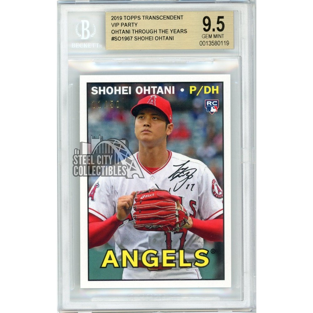 thumbnail interactive-video image 1 of 2024 Bowman Chrome Shohei Ohtani Refractor Card – 1-of-1, RARE Graffiti Name Plate 1 of 5