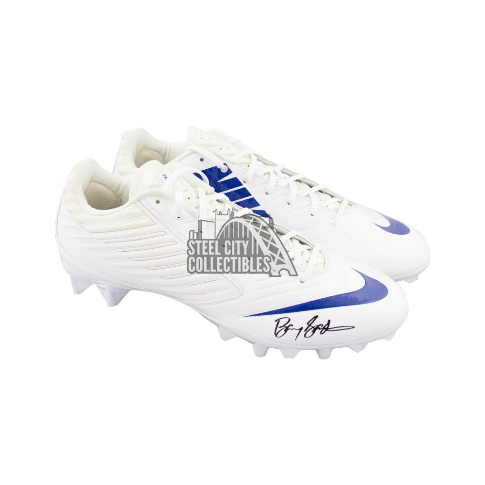 nike low cleats