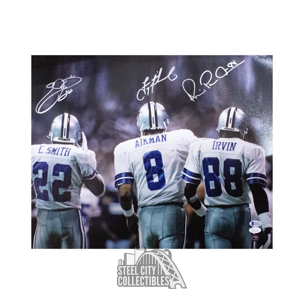 autographed dallas cowboys