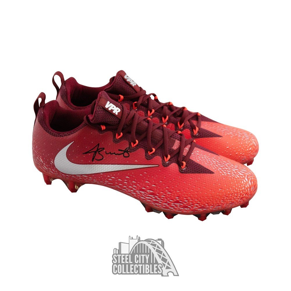 nike cleats with backwards swoosh