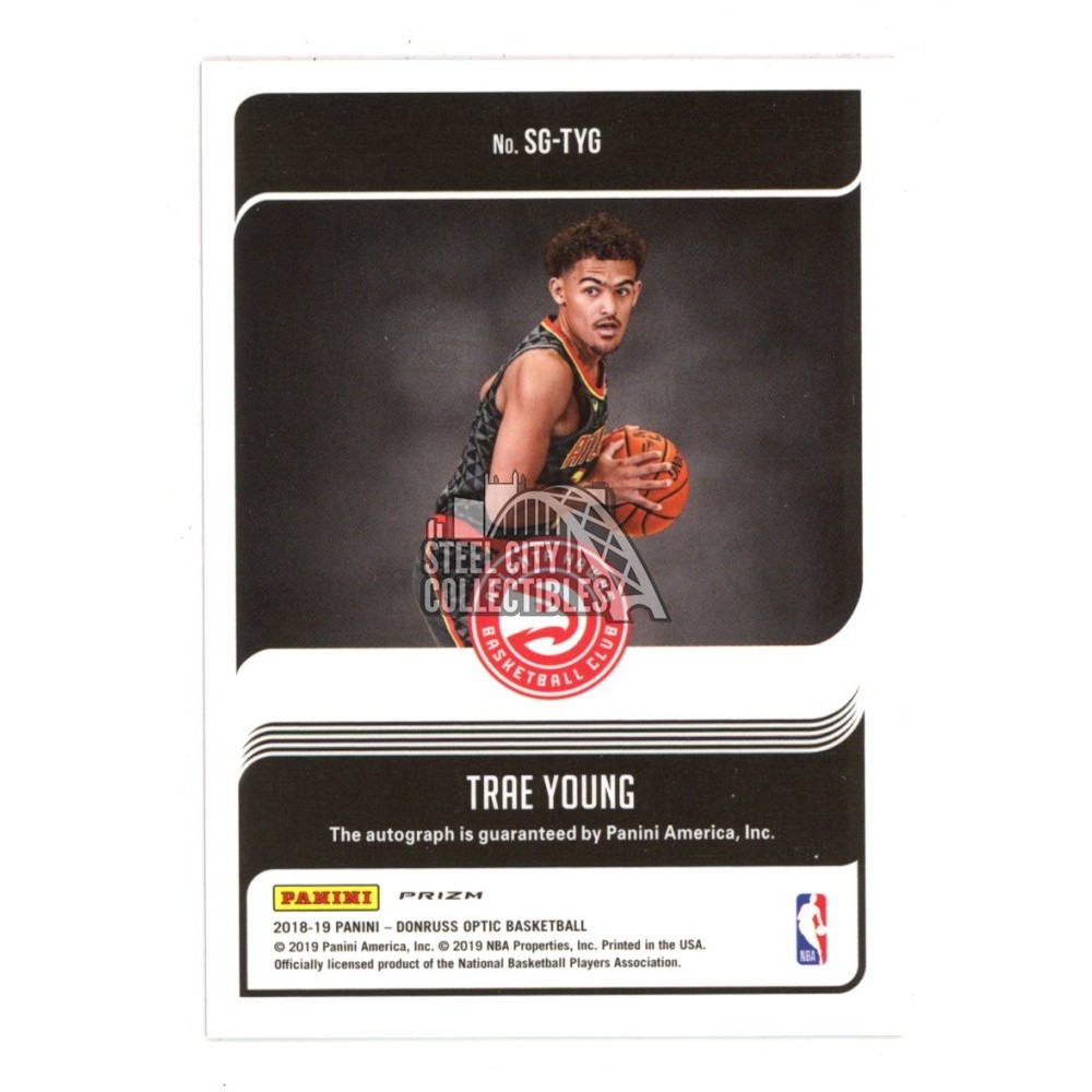 Trae Young 2018-19 Panini Optic Purple Signature Autograph