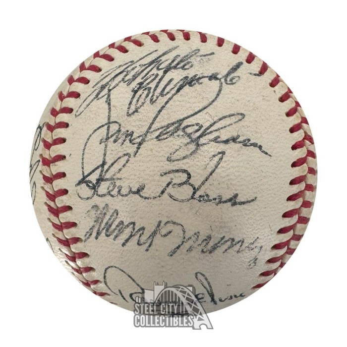 Pittsburgh Pirates 1967 Autographed Official National League Baseball