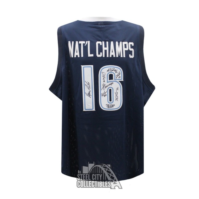 20152016 Villanova National Champs Autographed Custom Navy Basketball