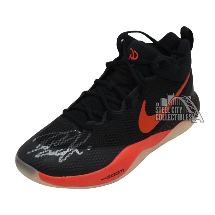 Devin Booker Autographed Black Nike Basketball Shoe - JSA (Left ...
