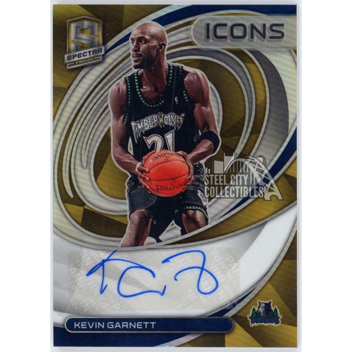 Kevin Garnett 2021-22 Panini Spectra Icons Gold Prizm Auto Card