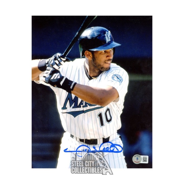 Gary Sheffield Autographed Florida 8x10 Baseball Photo - BAS