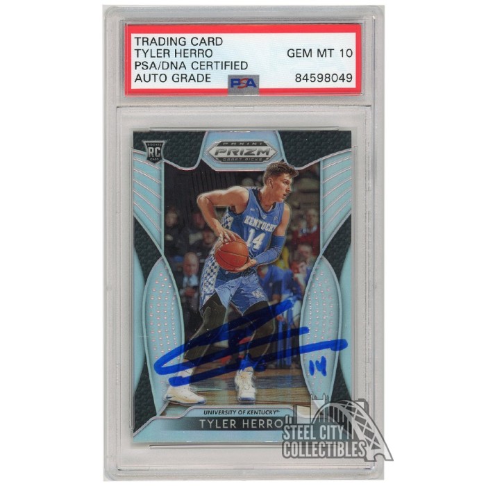 Tyler Herro 2019 20 Panini Prizm Draft Silver Autograph RC Card 15 PSA