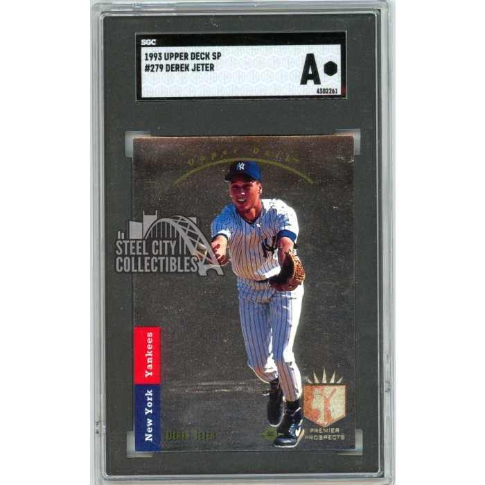 Derek Jeter 1993 Upper Deck SP Foil Rookie Card #279 SGC Authentic