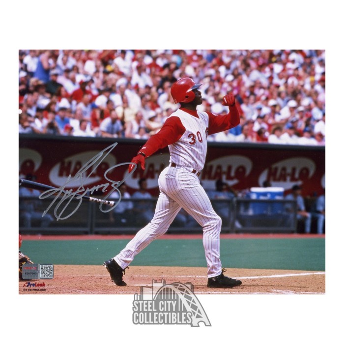 Ken Griffey Jr Autographed Seattle Jump Catch 8x10 Baseball Photo - Tristar