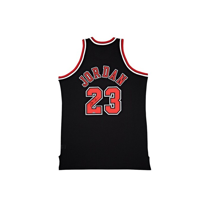 michael jordan alternate jersey