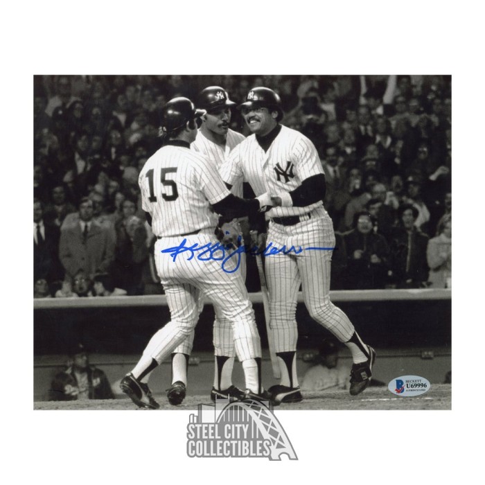 thumbnail image 2 of Billy Martin, Reggie Jackson, Steinbrenner & Thurman Munson Yankees - 8x10 Photo (Vintage Reprint, Perfect For Man Cave Or Memorabilia Wall) 2 of 6