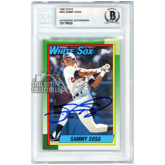 Sammy Sosa 1990 Topps Rookie Autograph Card #692 BAS | Steel