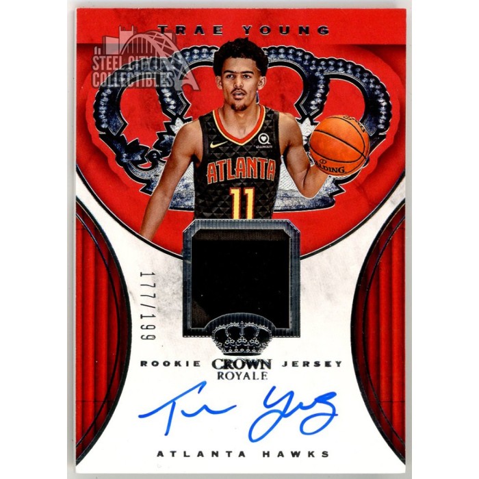 Trae Young 2018-19 Panini Crown Royale Rookie Patch Auto Card #RJA