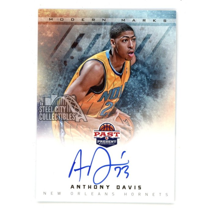 Anthony Davis 2013-14 Panini Past & Present Modern Marks Autograph