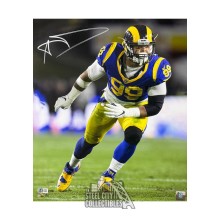 Aaron Donald Autographed Los Angeles 16x20 Football Photo - BAS
