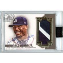 Ronald Acuna Jr 2019 Topps Dynasty Dynastic Decoration Patch Autograph Card #DAP-RA3 7/10
