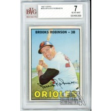 Brooks Robinson 1967 Topps Card #600 BVG 7 Near Mint