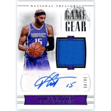 Vince Carter 2017-18 Panini National Treasures Game Gear Patch Auto Card 34/49