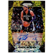 Vince Carter 2017-18 Panini Prizm Fastbreak Gold Prizm Autograph Card #25 05/10