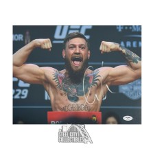 Conor McGregor Autographed 11x14 UFC Photo - PSA/DNA (Flex)