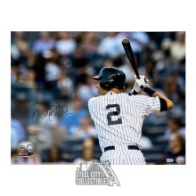 Derek Jeter Autographed New York Yankees 16x20 Baseball Photo - MLB (Batting)